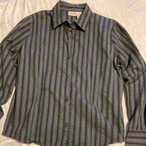 St Johns Bay ~ Button up Shirt ~ Size Large